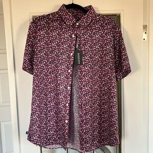 Mizzen + Main short sleeve button up. Navy with blue, white and pink dots.